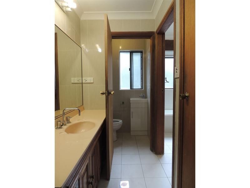 1/94 Baker Street, Carlingford NSW 2118