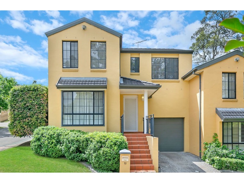 10 Peartree Circuit, West Pennant Hills NSW 2125