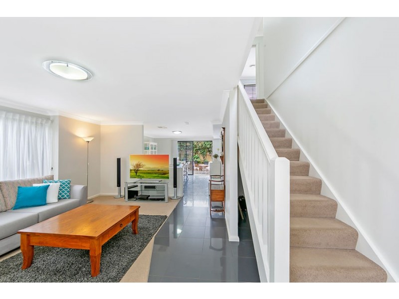 10 Peartree Circuit, West Pennant Hills NSW 2125