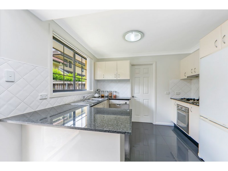 10 Peartree Circuit, West Pennant Hills NSW 2125