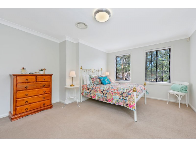 10 Peartree Circuit, West Pennant Hills NSW 2125