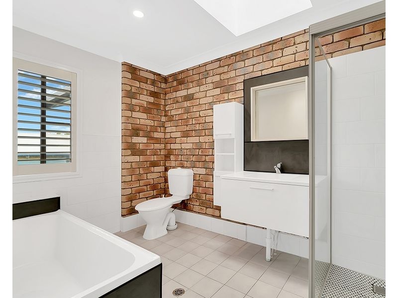 2/145-147 Arthur Street, Grafton NSW 2460
