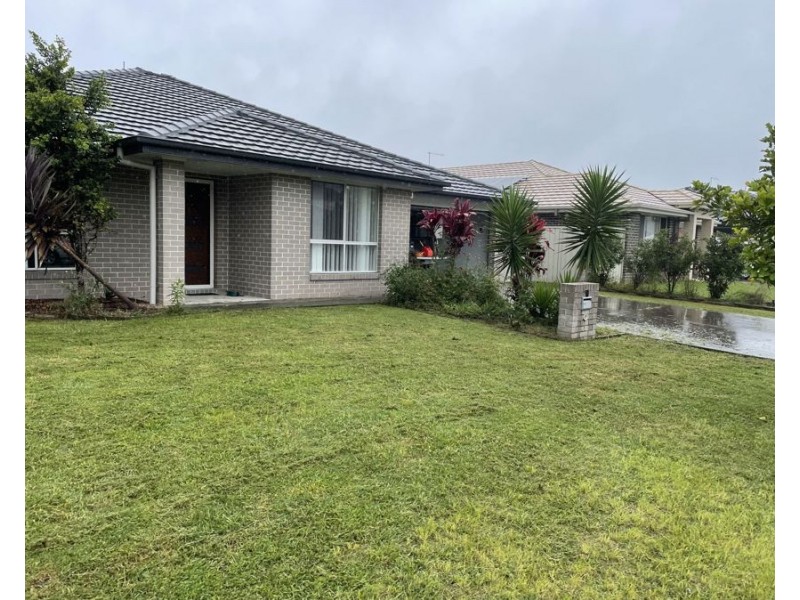 11 Broadwater Street, Sandy Beach NSW 2456