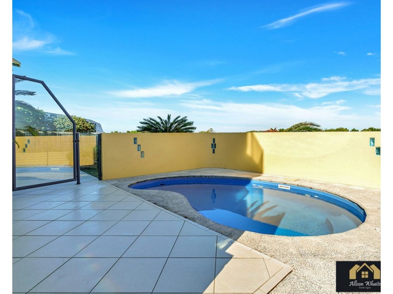 7 Grevillia Parade, Minnie Water NSW 2462