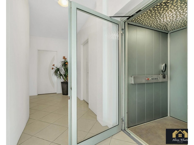 7 Grevillia Parade, Minnie Water NSW 2462