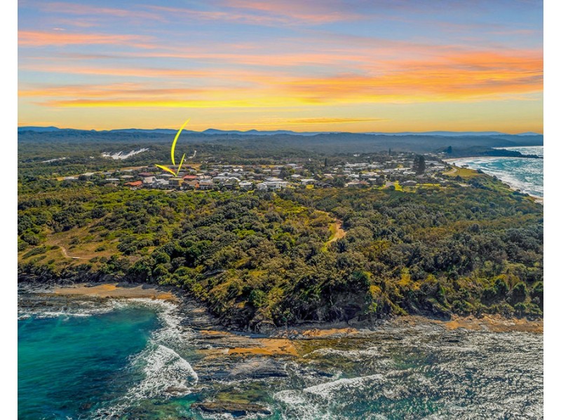 7 Grevillia Parade, Minnie Water NSW 2462