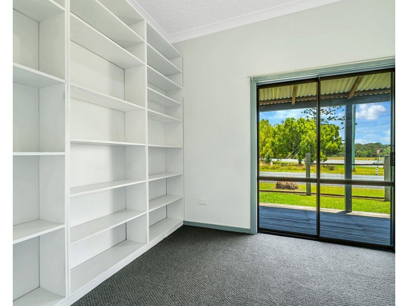 1 Armidale Road, Coutts Crossing NSW 2460