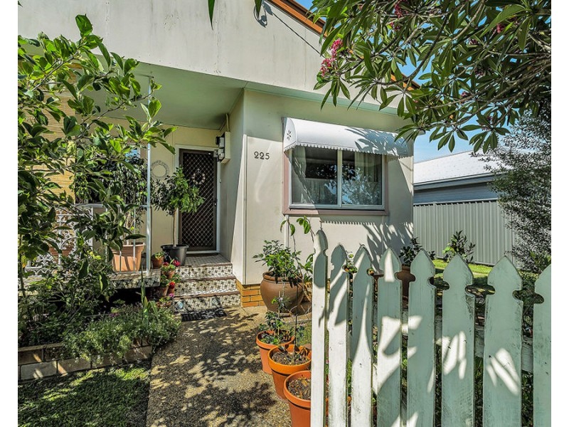225 Bacon Street, Grafton NSW 2460