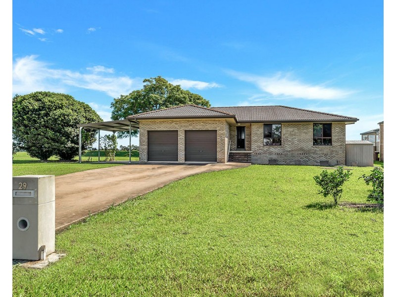 29 Lynhaven Crescent, Ulmarra NSW 2462