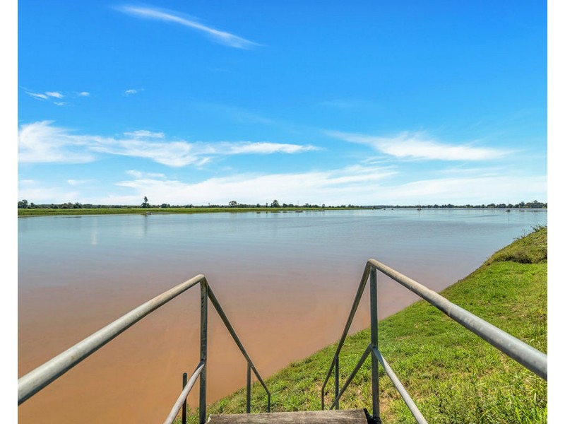 29 Lynhaven Crescent, Ulmarra NSW 2462