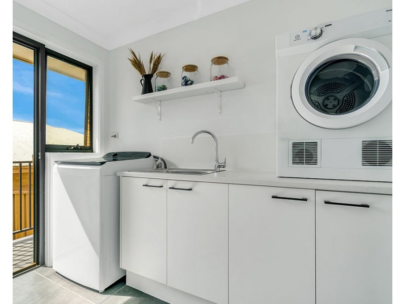 37 Rutland Street, Bonville NSW 2441