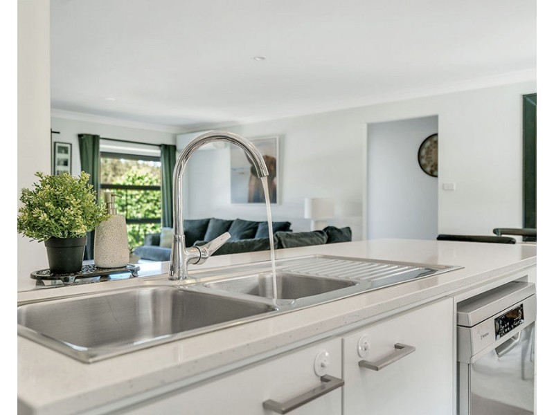 37 Rutland Street, Bonville NSW 2441