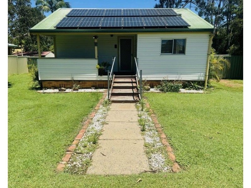 8 Couttaroo Place, Coutts Crossing NSW 2460