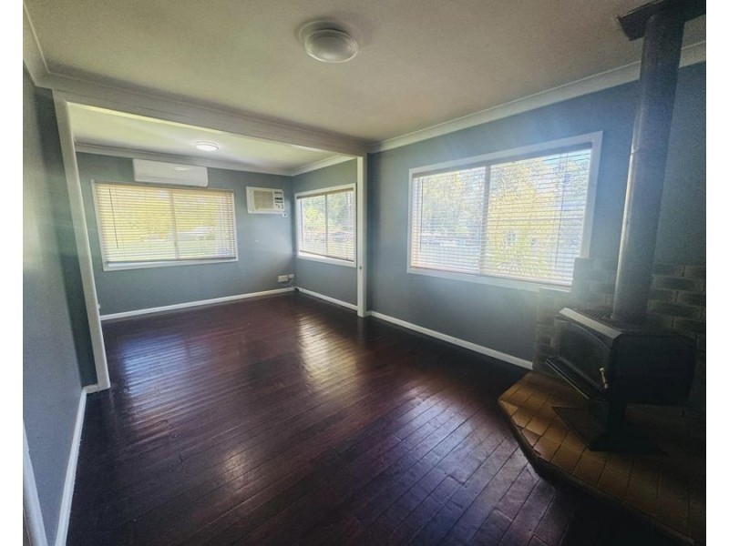 8 Couttaroo Place, Coutts Crossing NSW 2460