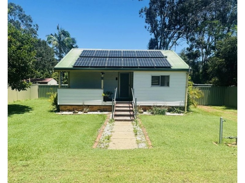 8 Couttaroo Place, Coutts Crossing NSW 2460