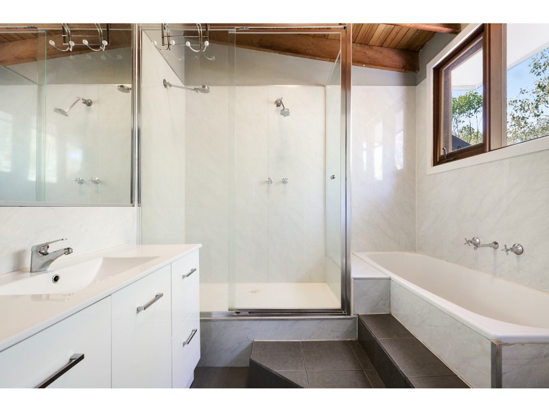 56 Stony Creek Road, North Warrandyte VIC 3113