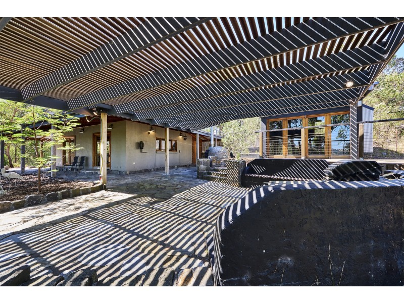 56 Stony Creek Road, North Warrandyte VIC 3113