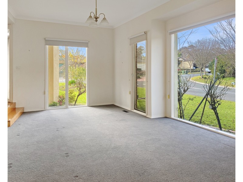 37 Strathfield Parade, Croydon VIC 3136