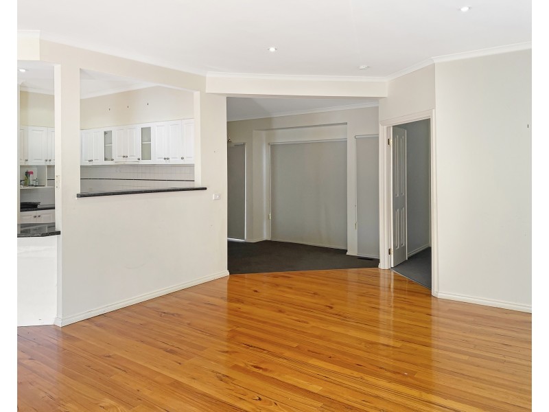 37 Strathfield Parade, Croydon VIC 3136