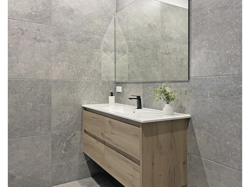 37 Strathfield Parade, Croydon VIC 3136