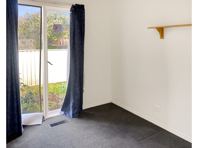 37 Strathfield Parade, Croydon VIC 3136