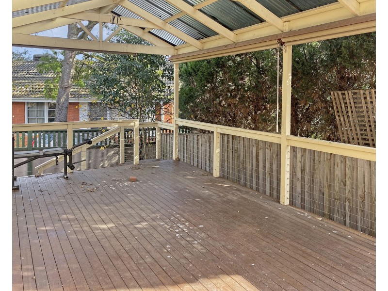 37 Strathfield Parade, Croydon VIC 3136