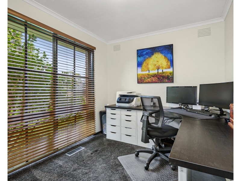 4 Radiata Close, Ringwood North VIC 3134