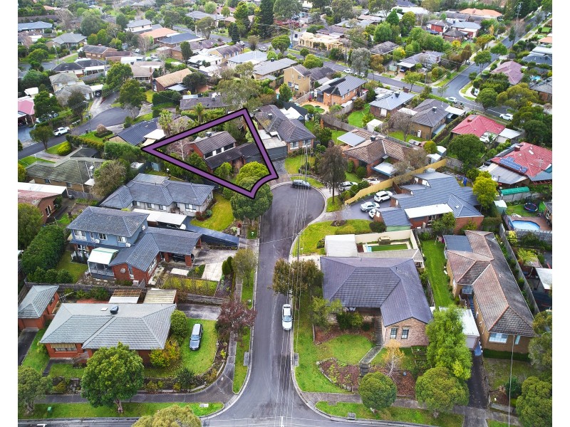 4 Radiata Close, Ringwood North VIC 3134