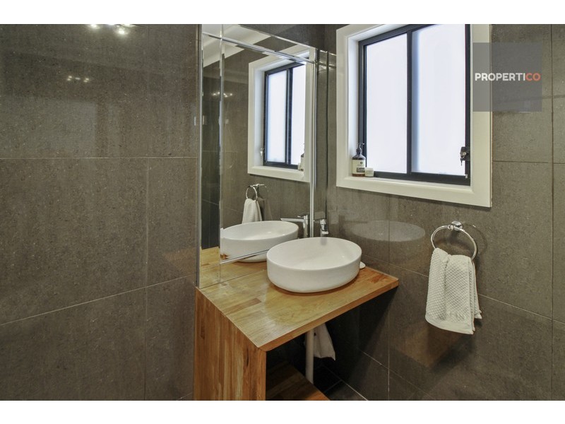 8 Philip St, Bondi NSW 2026