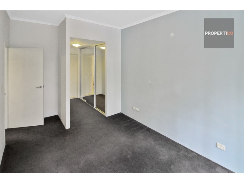 4/2 Hutchinson Walk, Zetland NSW 2017