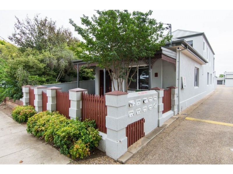 1/65 Crampton Street, Wagga Wagga NSW 2650