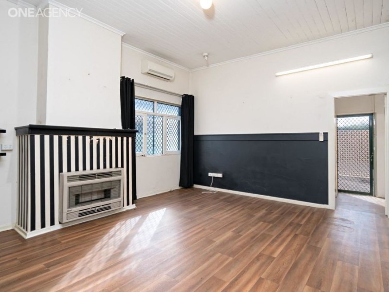 253-255-257 Edward Street, Wagga Wagga NSW 2650