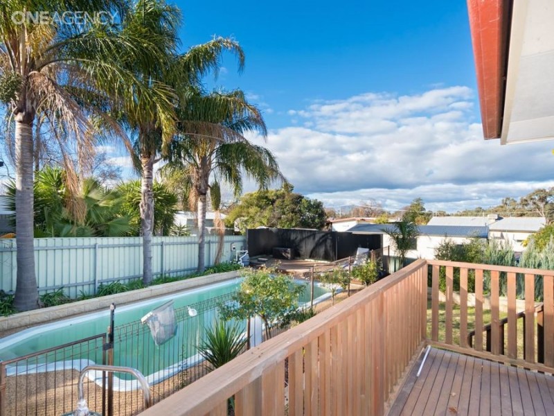 3 ALLDIS PLACE, Kooringal NSW 2650