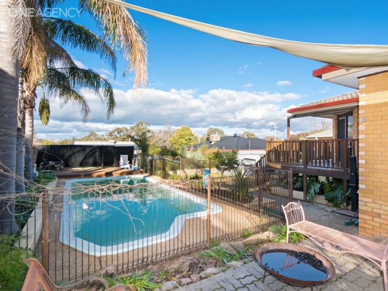 3 ALLDIS PLACE, Kooringal NSW 2650