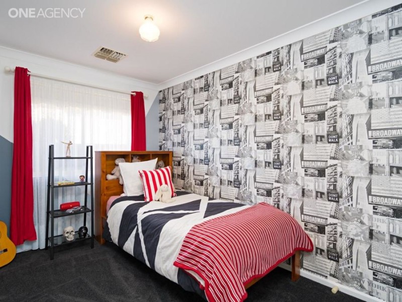 3 Wonkana Road, Glenfield Park NSW 2650