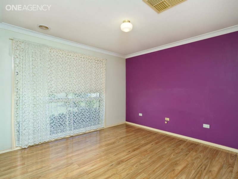 23 Kaldari Crescent, Glenfield Park NSW 2650