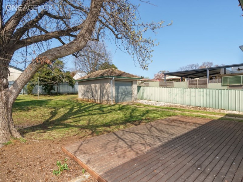 27 Mair Street, Turvey Park NSW 2650