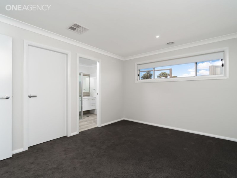 3/8 Wylie Court, Boorooma NSW 2650