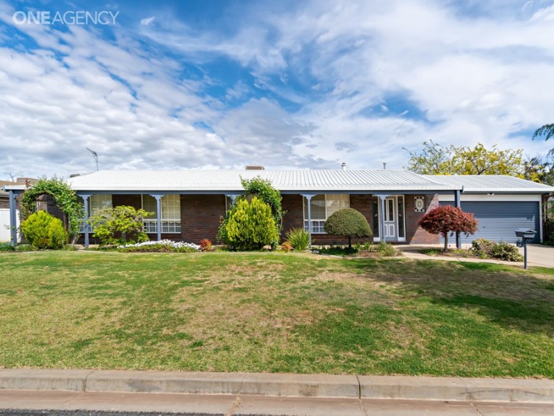 14 Darri Street, Glenfield Park NSW 2650