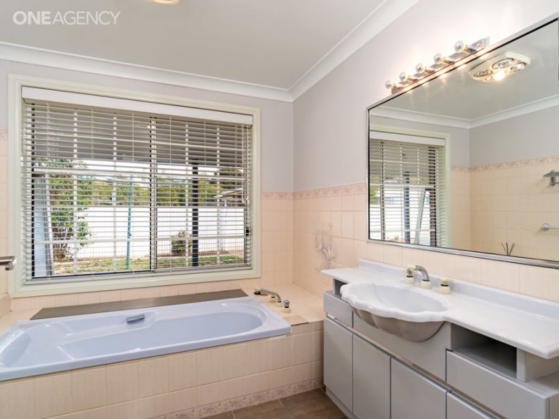 14 Darri Street, Glenfield Park NSW 2650