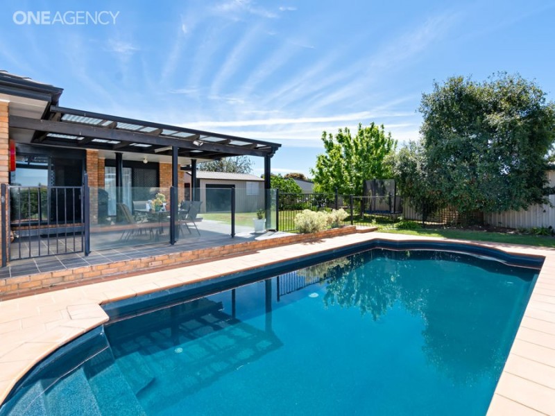 3 Woomera Place, Glenfield Park NSW 2650