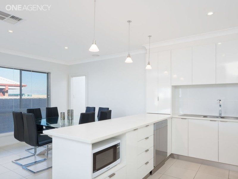 3/9 Clarence Place, Tatton NSW 2650