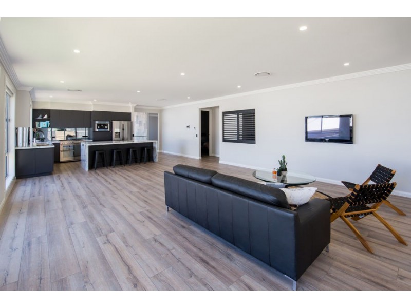 31 Kansas Drive, Tolland NSW 2650