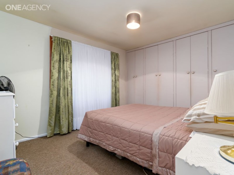 34 Adams Street, Ashmont NSW 2650