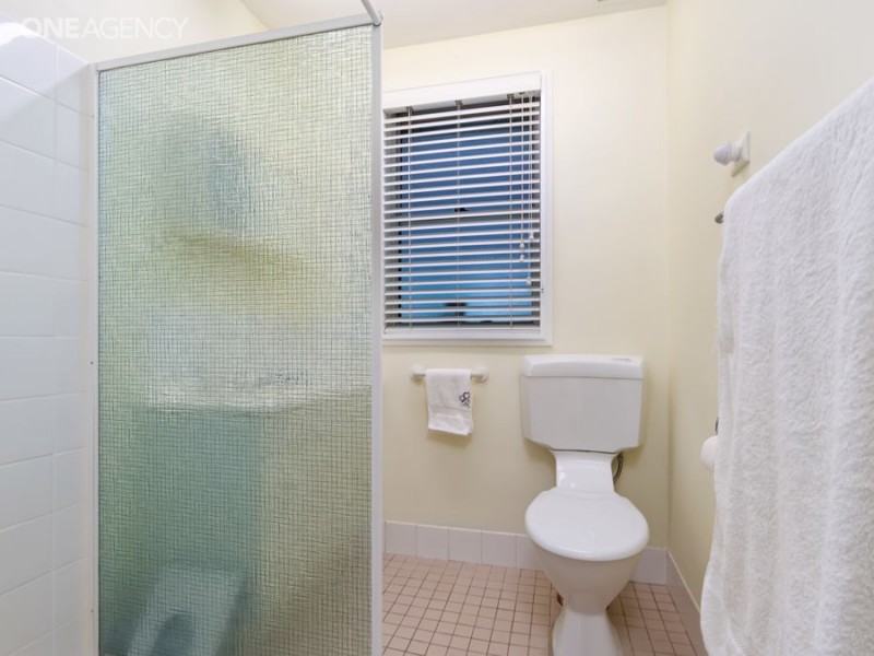 34 Adams Street, Ashmont NSW 2650