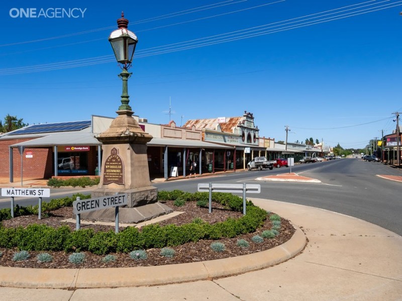 21 Drummond Street, Lockhart NSW 2656