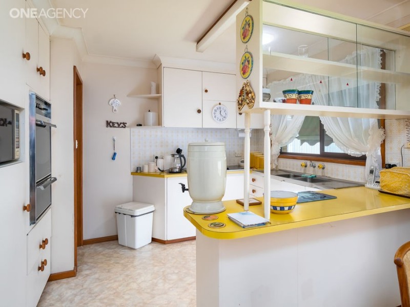 57 Jasmin Crescent, Lake Albert NSW 2650