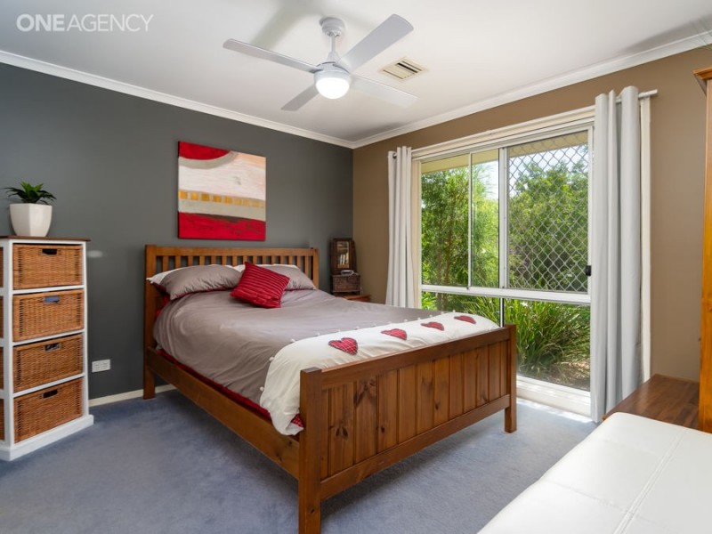 48 Kaldari Crescent, Glenfield Park NSW 2650