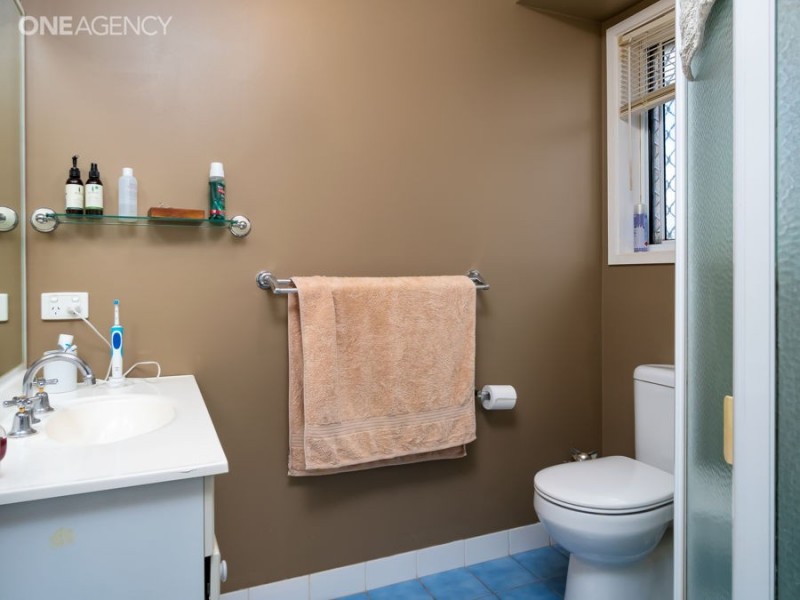 48 Kaldari Crescent, Glenfield Park NSW 2650