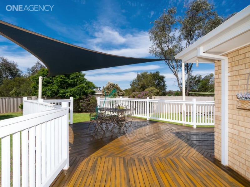48 Kaldari Crescent, Glenfield Park NSW 2650